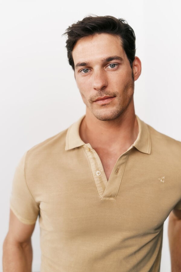 OOTO Polo piqu&eacute; lavado bordado de avi&atilde;o Dourado