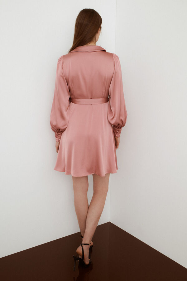 Vila Vestido satinado de manga larga Marr&oacute;n