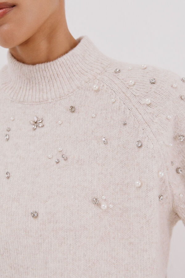Cortefiel Jersey strass y perlas Marfil