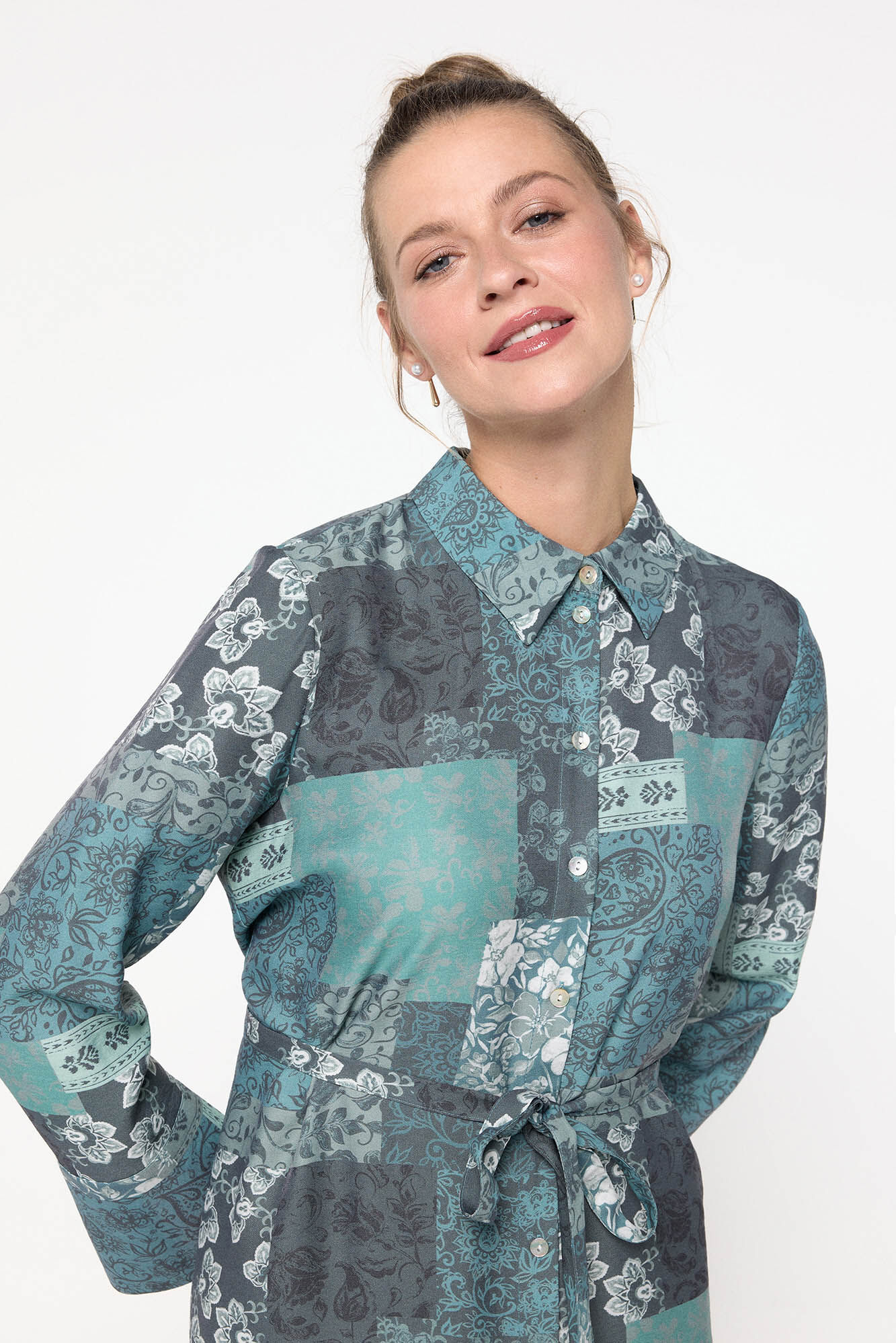 Vero Moda Vestido midi manga larga