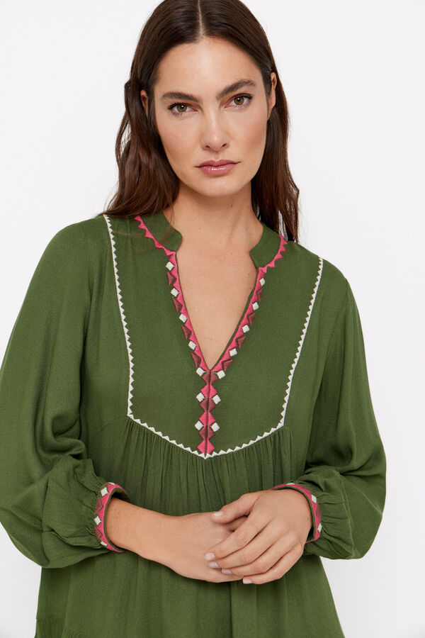 Cortefiel Vestido curto bordado Verde