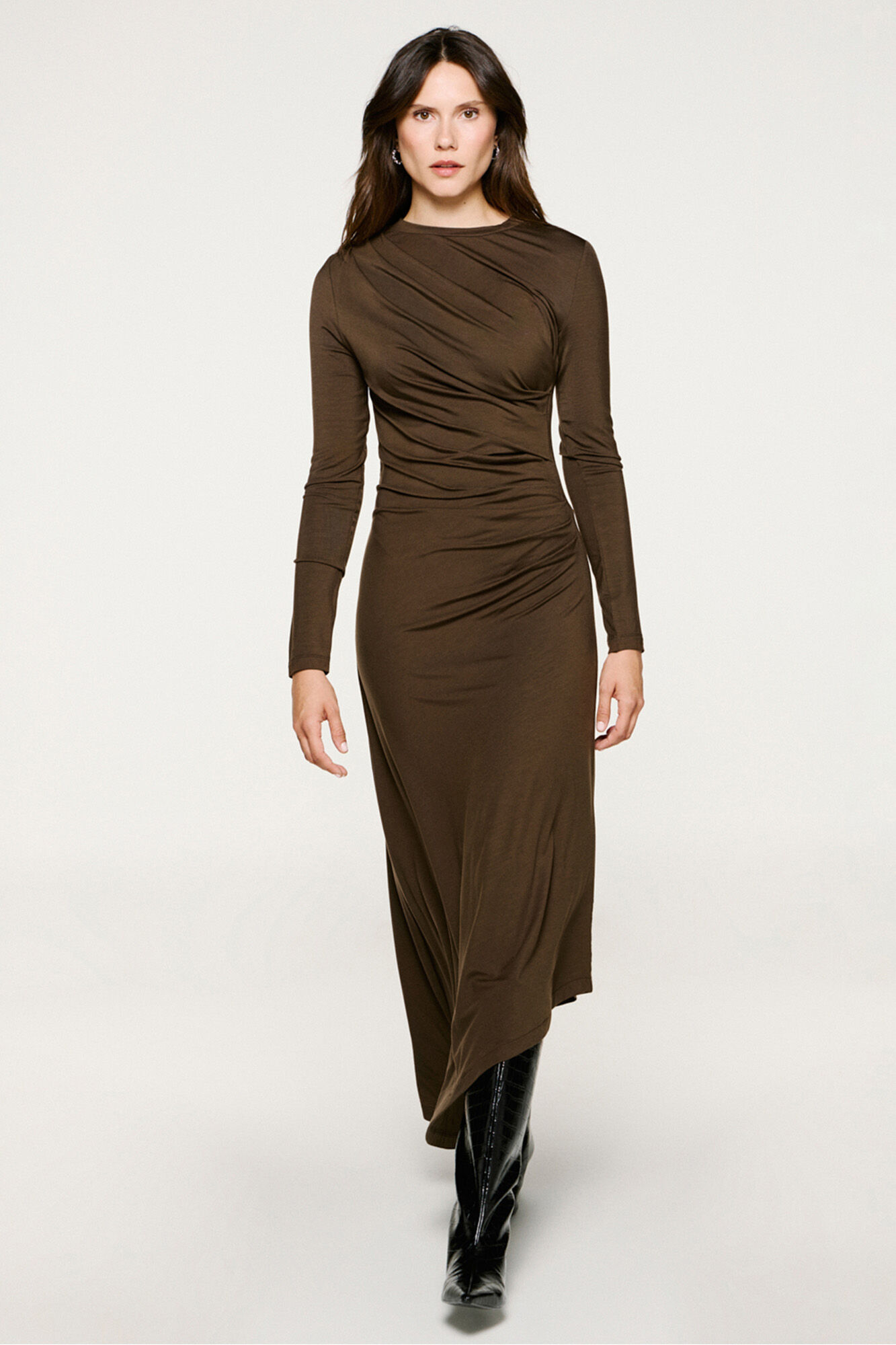 Selected Vestido slim fit assim&eacute;trico