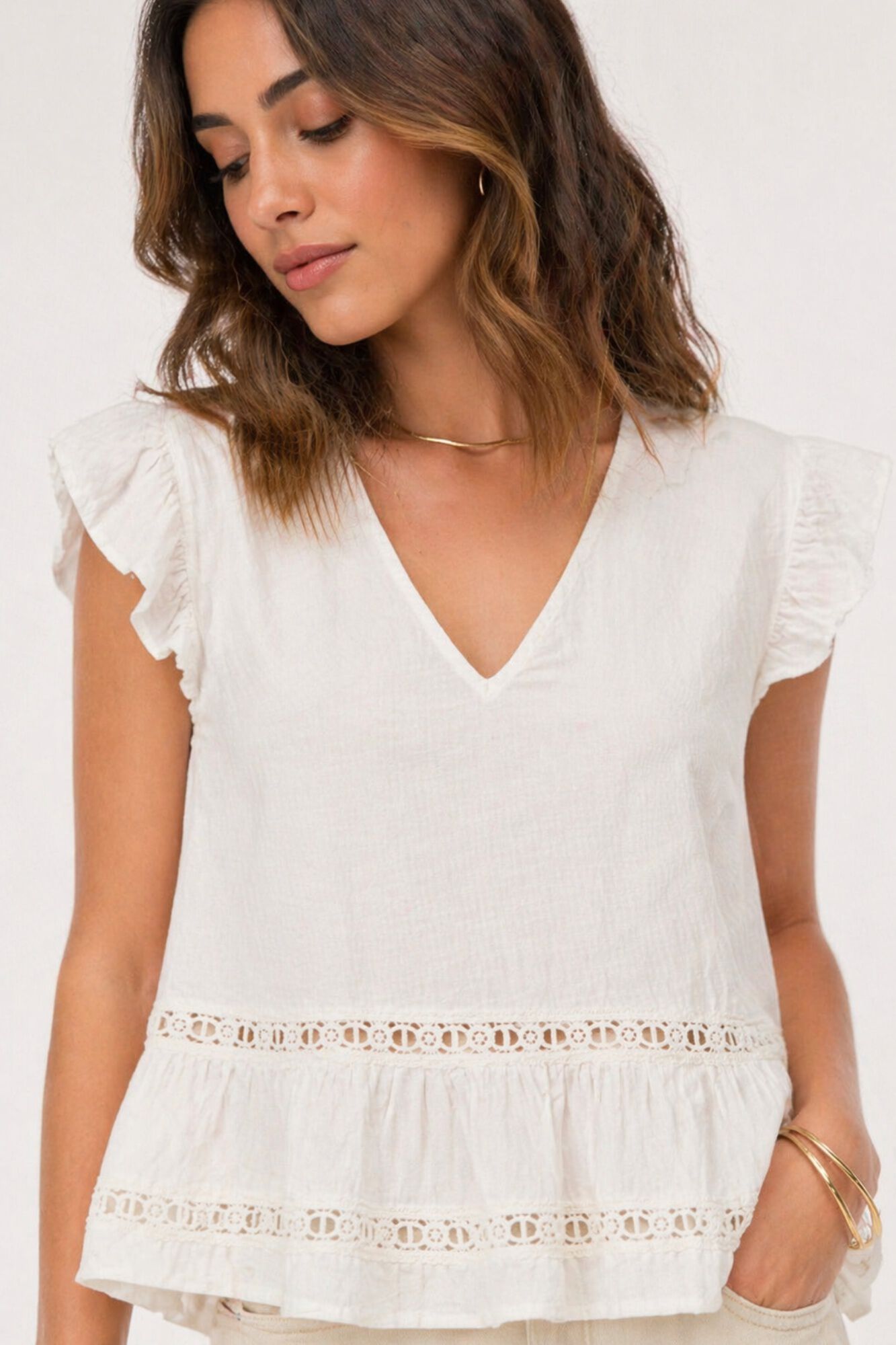 Vila Blusa em algod&atilde;o org&acirc;nico com mangas de folhos