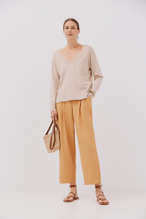 Cortefiel Camisola de malha decote bico Tostado