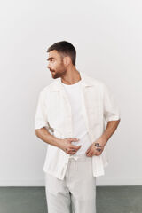 OOTO Camisa estruturada de manga manga curta Ecru