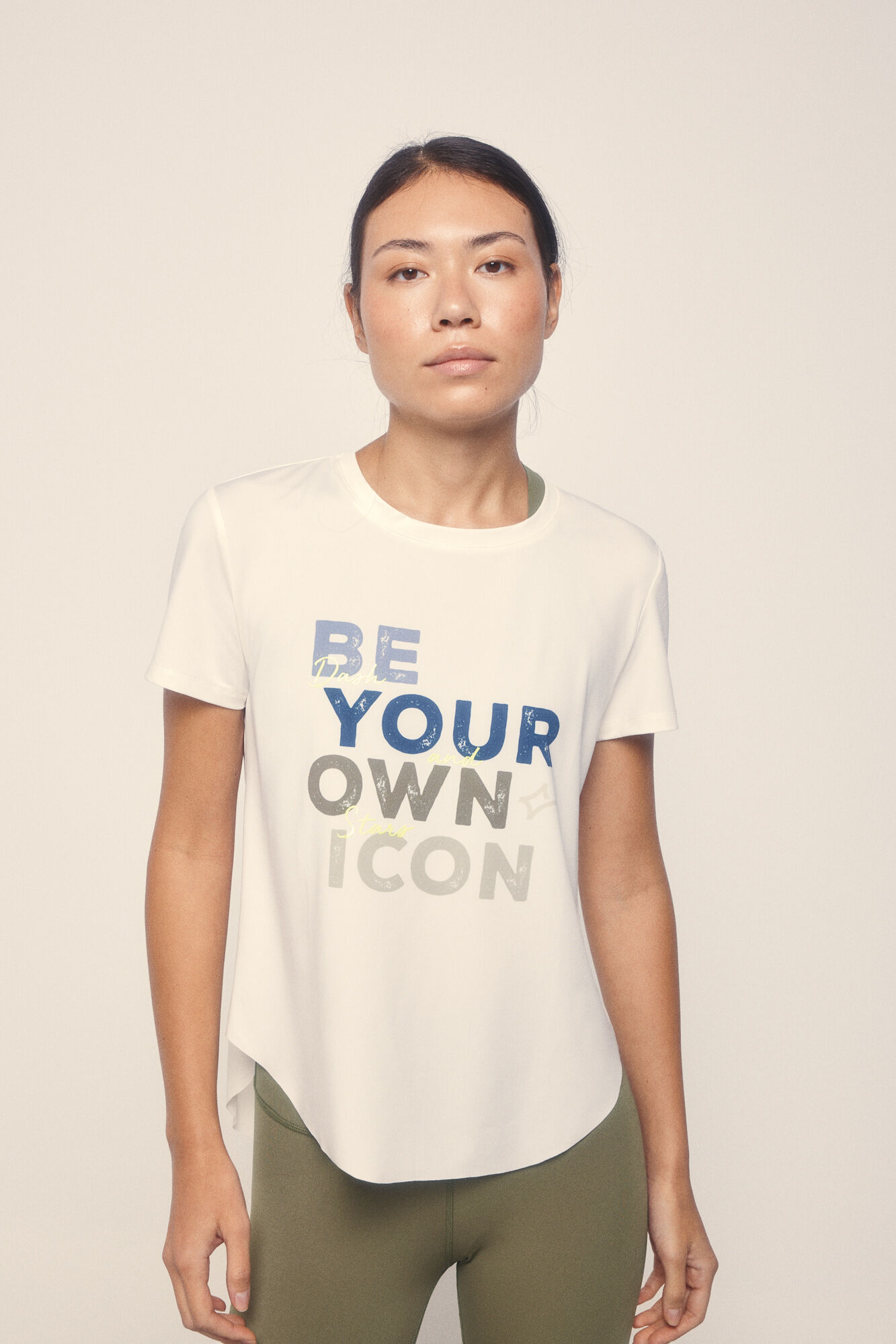 Dash and Stars T-shirt manga curta em malha nas manga