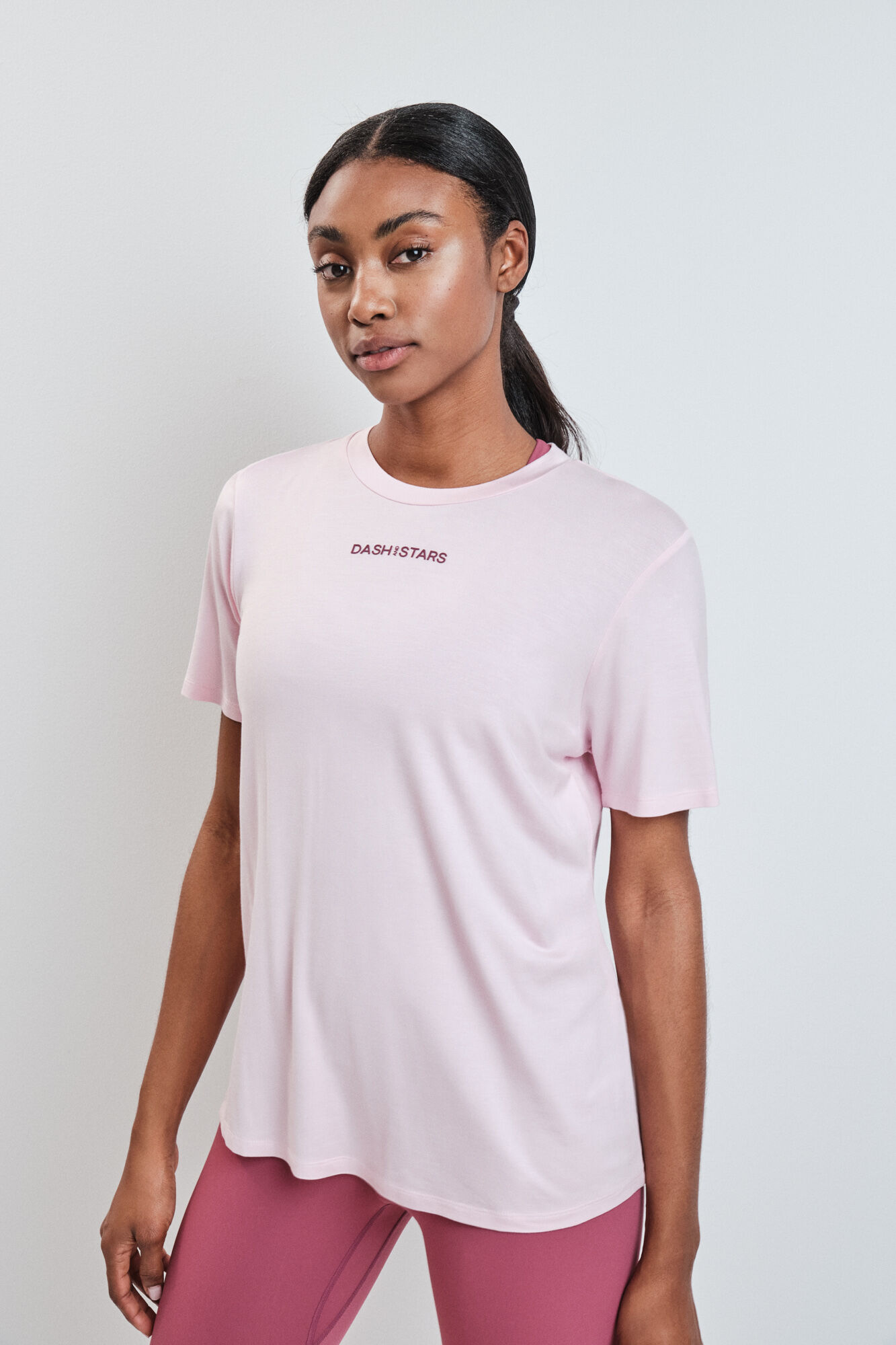 Dash and Stars T-shirt manga curta em modal rosa