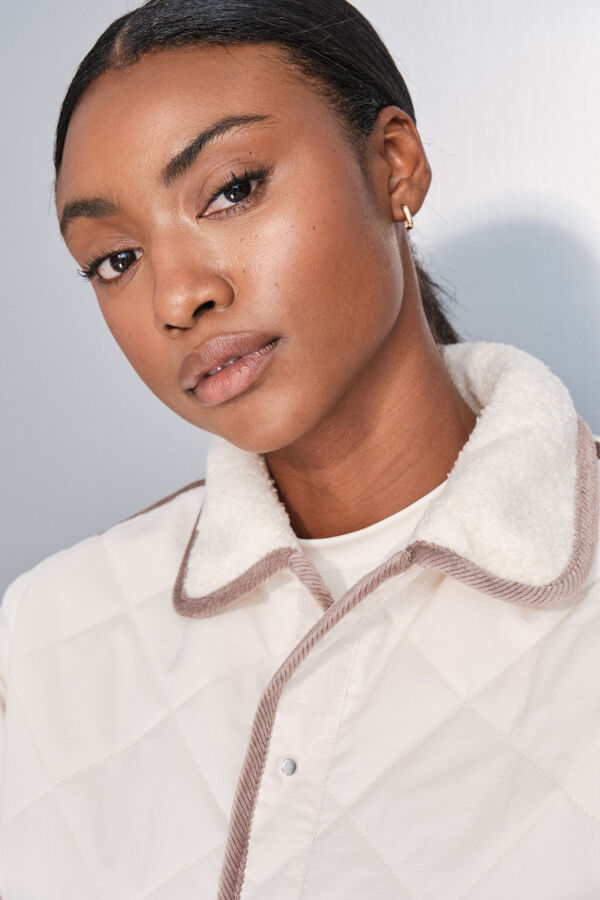 Dash and Stars Casaco acolchoada bege com losangos beige