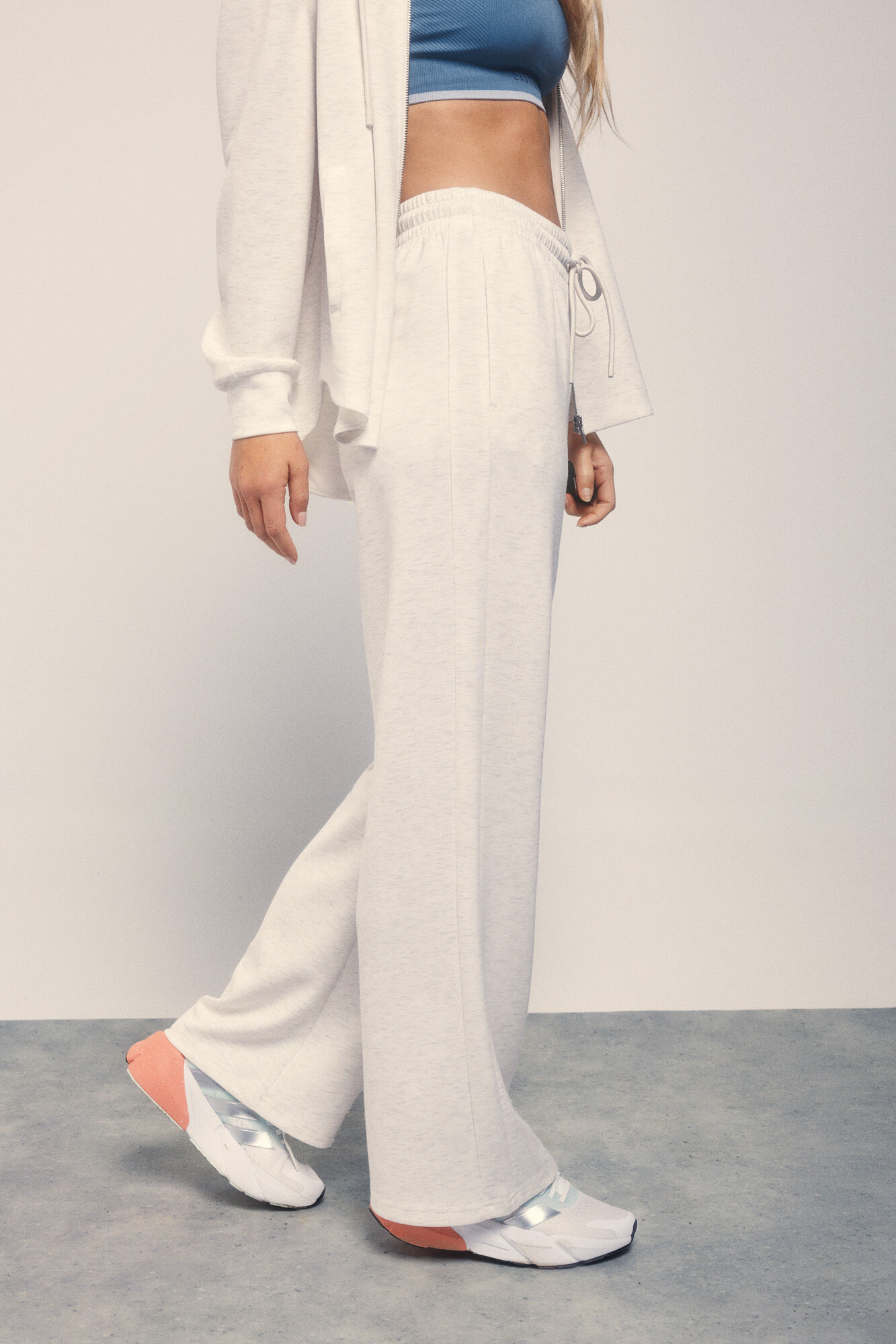 Dash and Stars Pantal&oacute;n recto ancho tacto suave gris