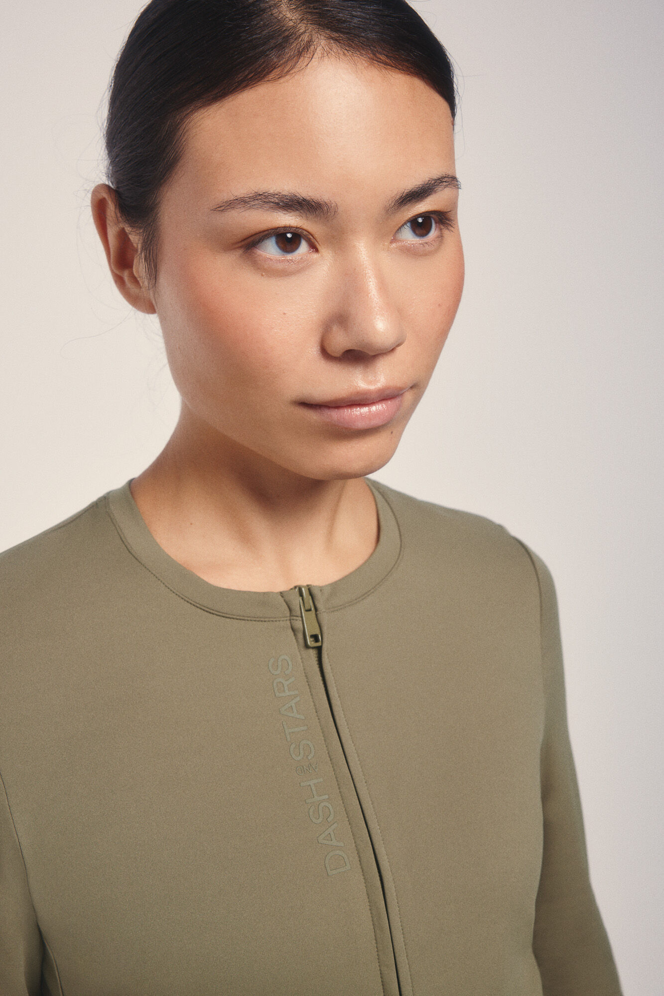 Dash and Stars Casaco c&aacute;qui com fecho-&eacute;clair