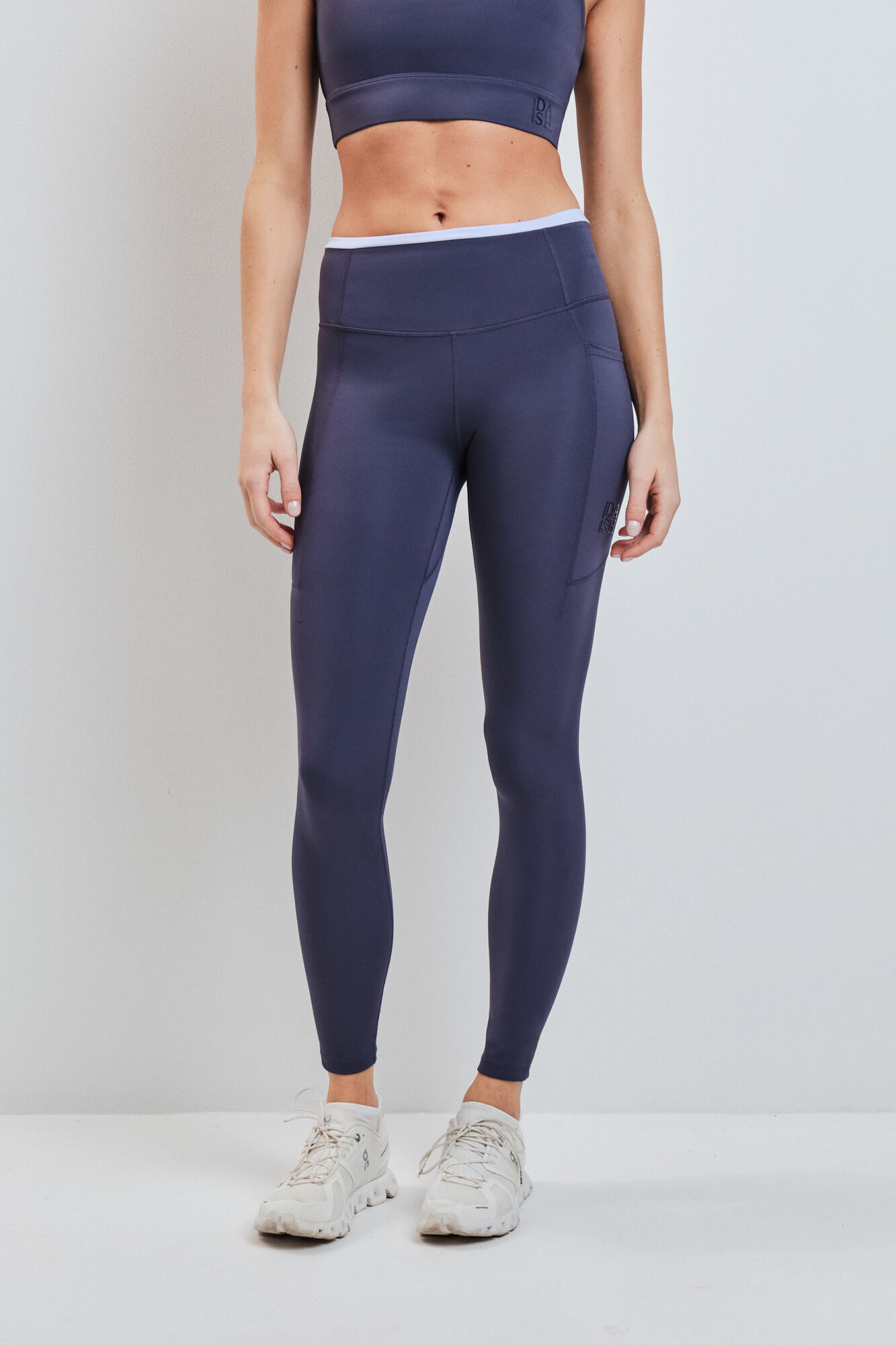 Dash and Stars Leggings gris oscuro 4D STRETCH