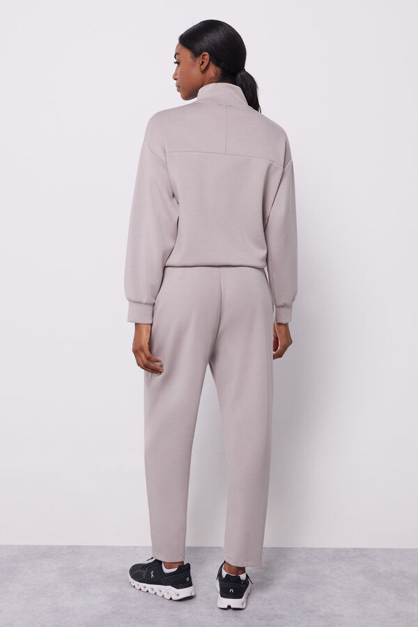 Dash and Stars Pantal&oacute;n jogger tacto suave marr&oacute;n nude