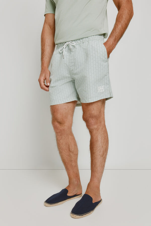 Pedro del Hierro Ba&ntilde;ador logos Kaki