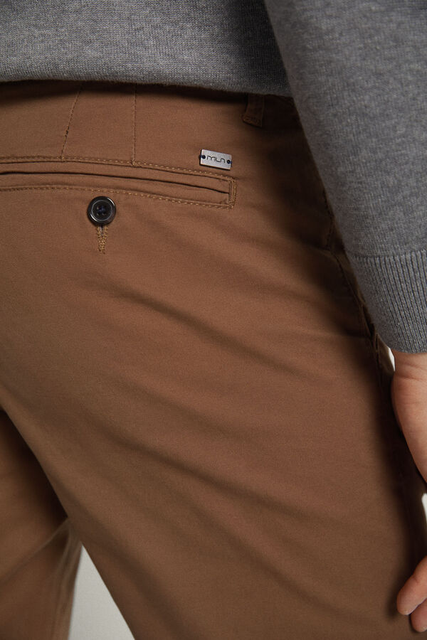 Fifty Outlet Pantalón Chino Liso Beige