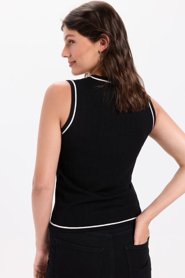 Milano Top de malha preta com detalhes brancos contrastantes Preto