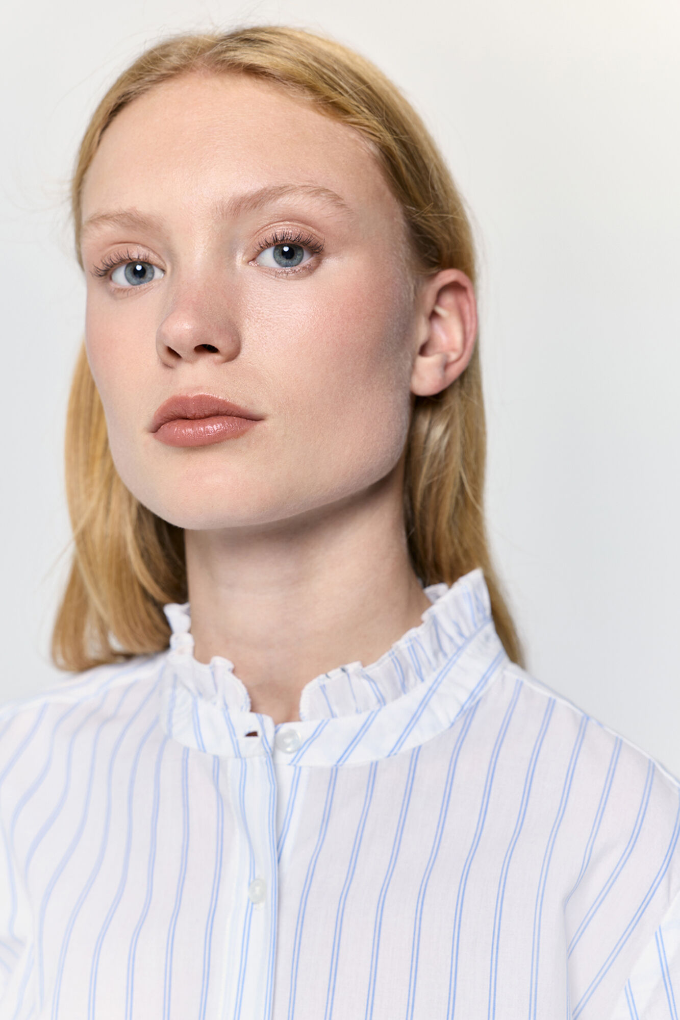 Milano Camisa cuello volante