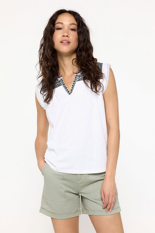 Fifty Outlet Camisola pescoço mao bordada Marfim