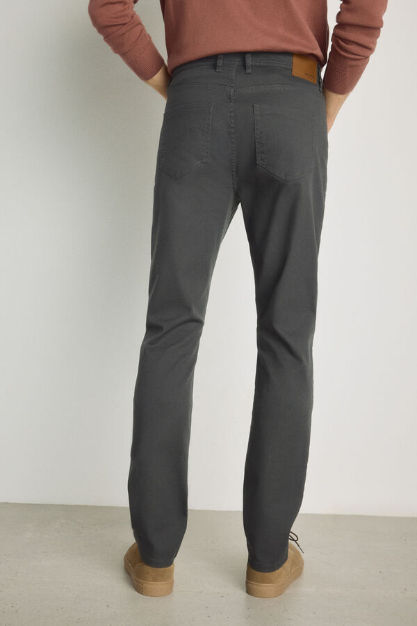 Springfield Pantal&oacute;n 5 bolsillos color Gris Oscuro