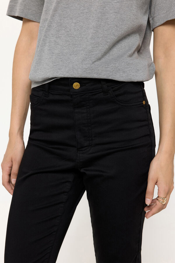 Milano Cal&ccedil;a justa Preto