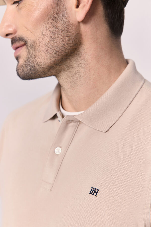 Pedro del Hierro Polo b&aacute;sico manga curta Camel