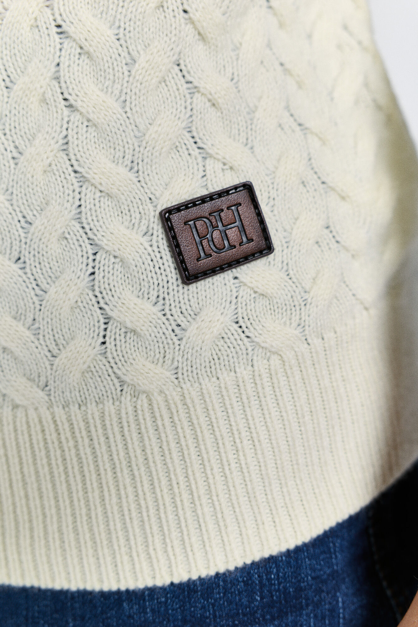 Pedro del Hierro Camisola de tric&ocirc; com gola caixa