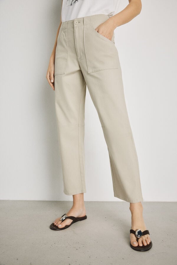 Milano Cal&ccedil;a color com bolsos de remendo Camel