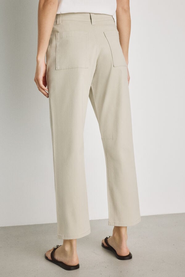 Milano Cal&ccedil;a color com bolsos de remendo Camel