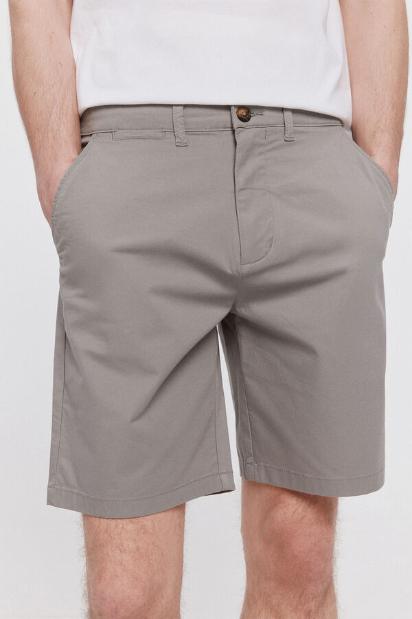 Pedro del Hierro Bermudas cl&aacute;ssicas lisas Camel