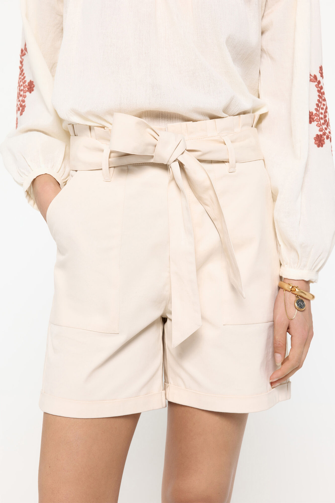 Milano Bermuda estilo paperbag con cinturon