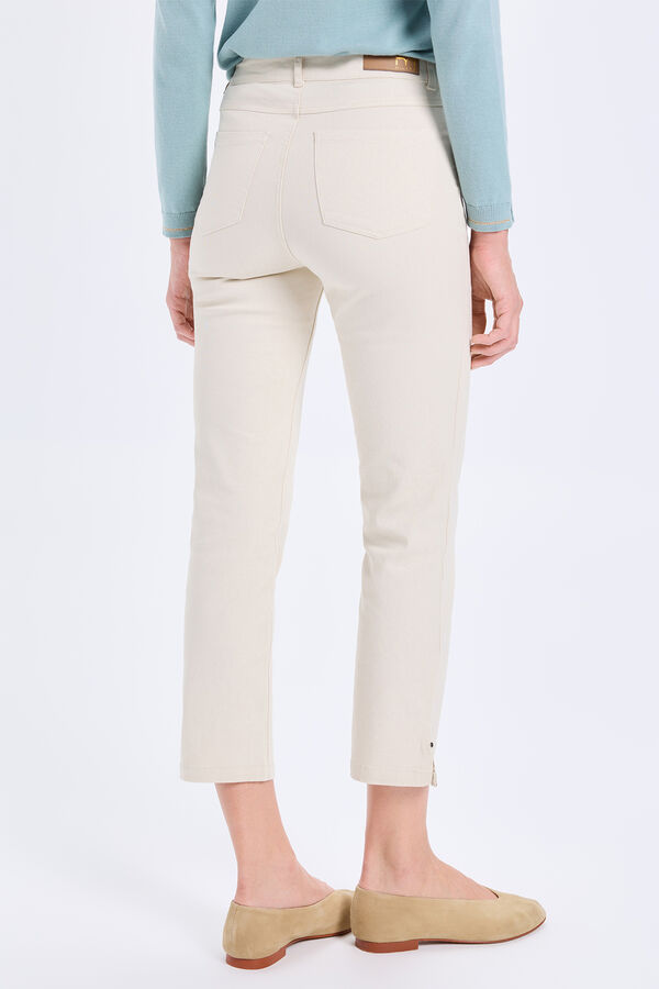 Milano Calça capri justa Bege