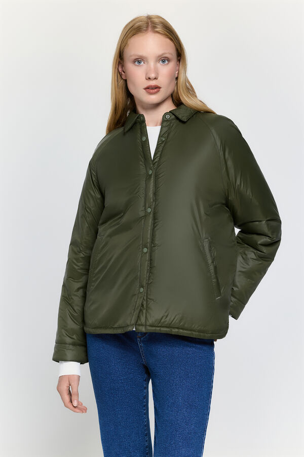 Milano Abrigo acolchado con cuello Kaki Oscuro