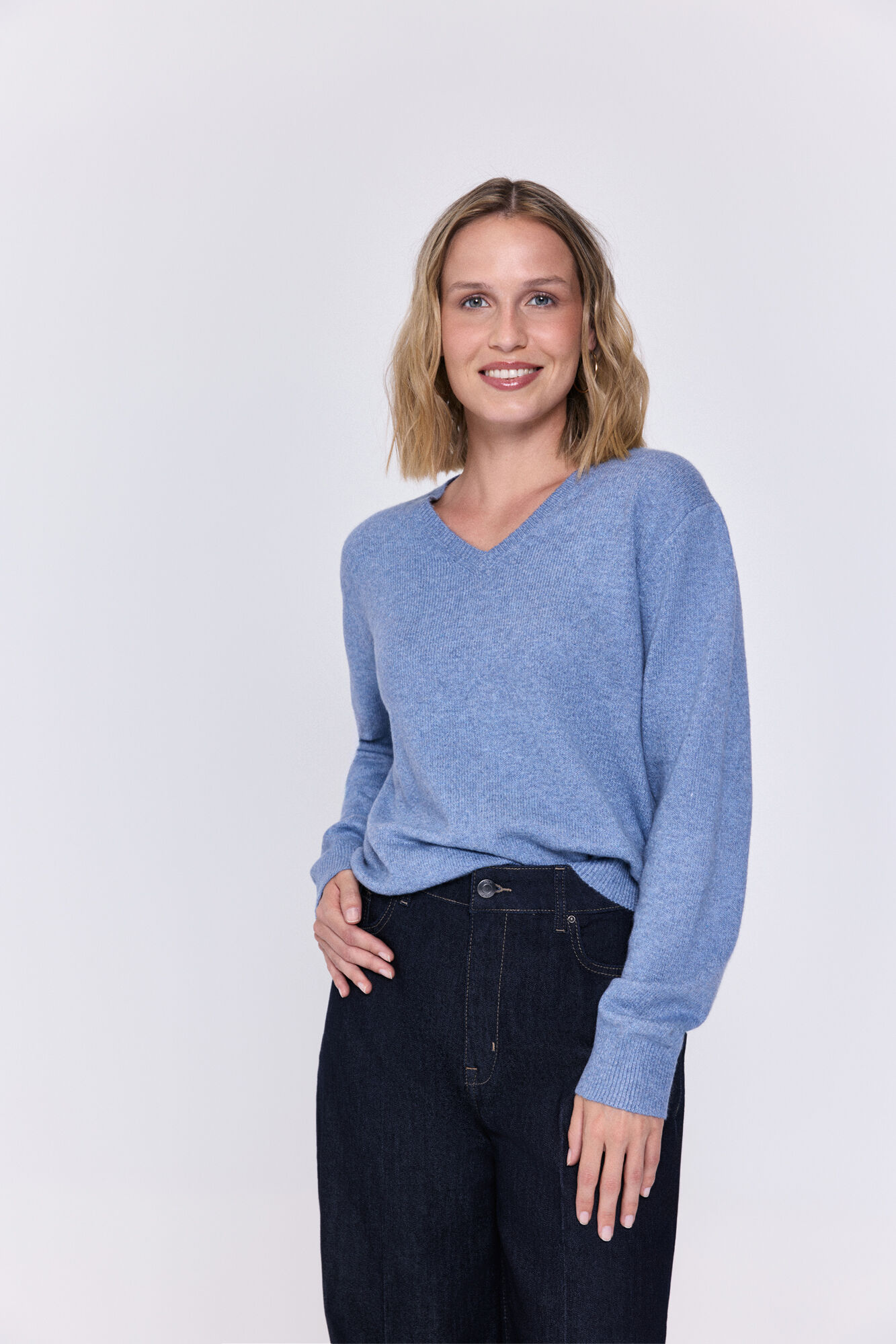 Milano Jersey punto liso cuello pico