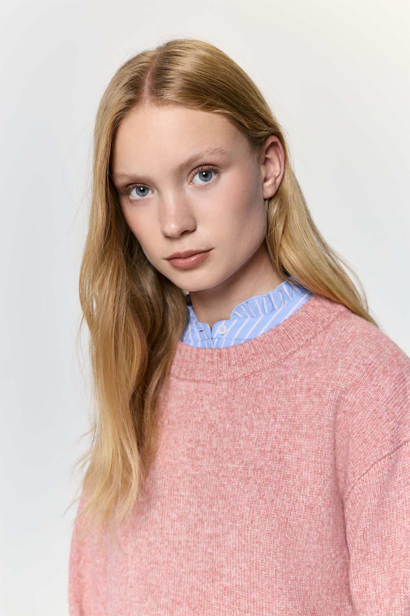 Milano Jersey cuello caja detalles trenzas