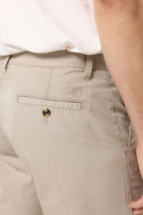 Springfield Bermuda b&aacute;sica lisa Springfield Bege