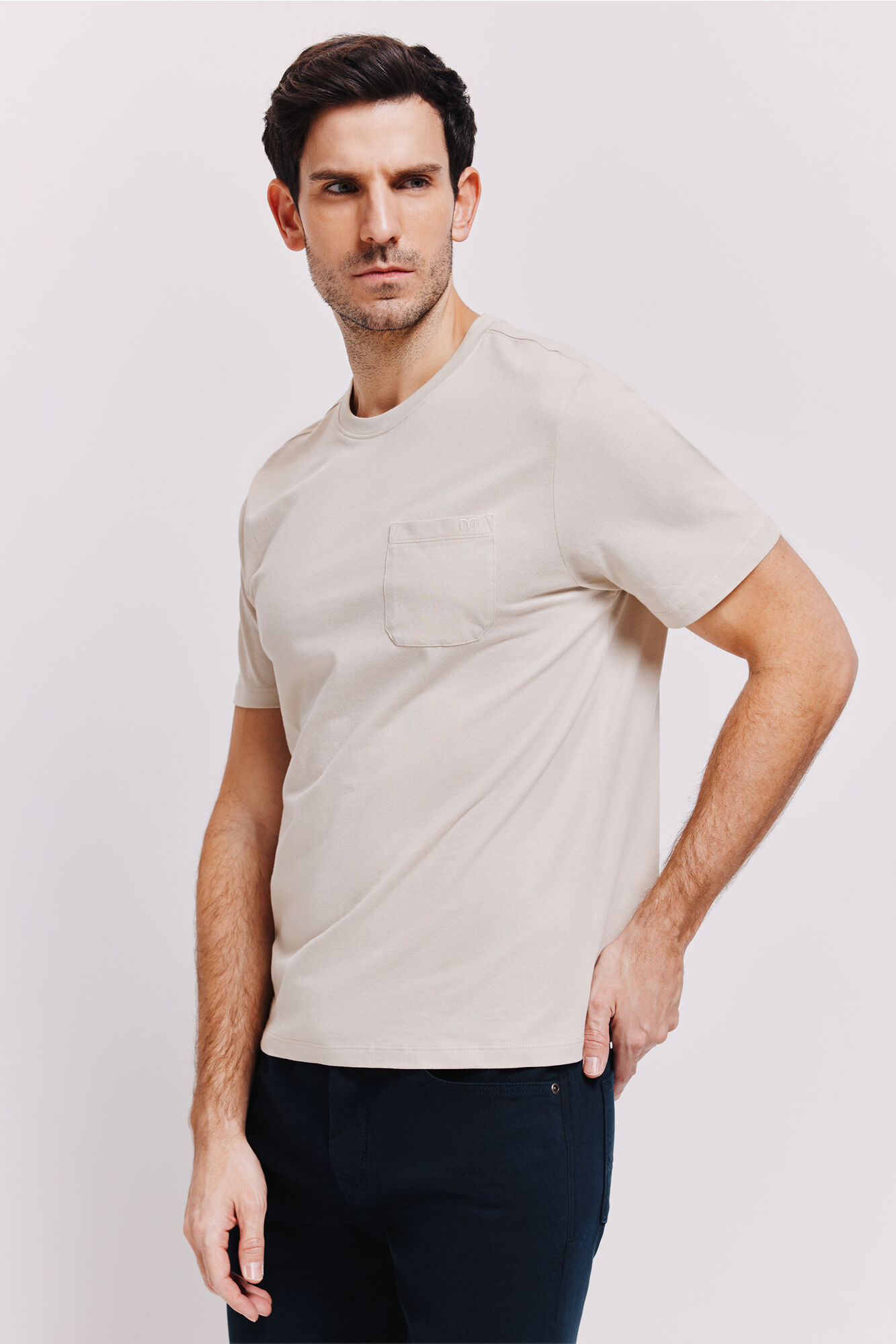 Milano Camiseta b&aacute;sica con bolsillo