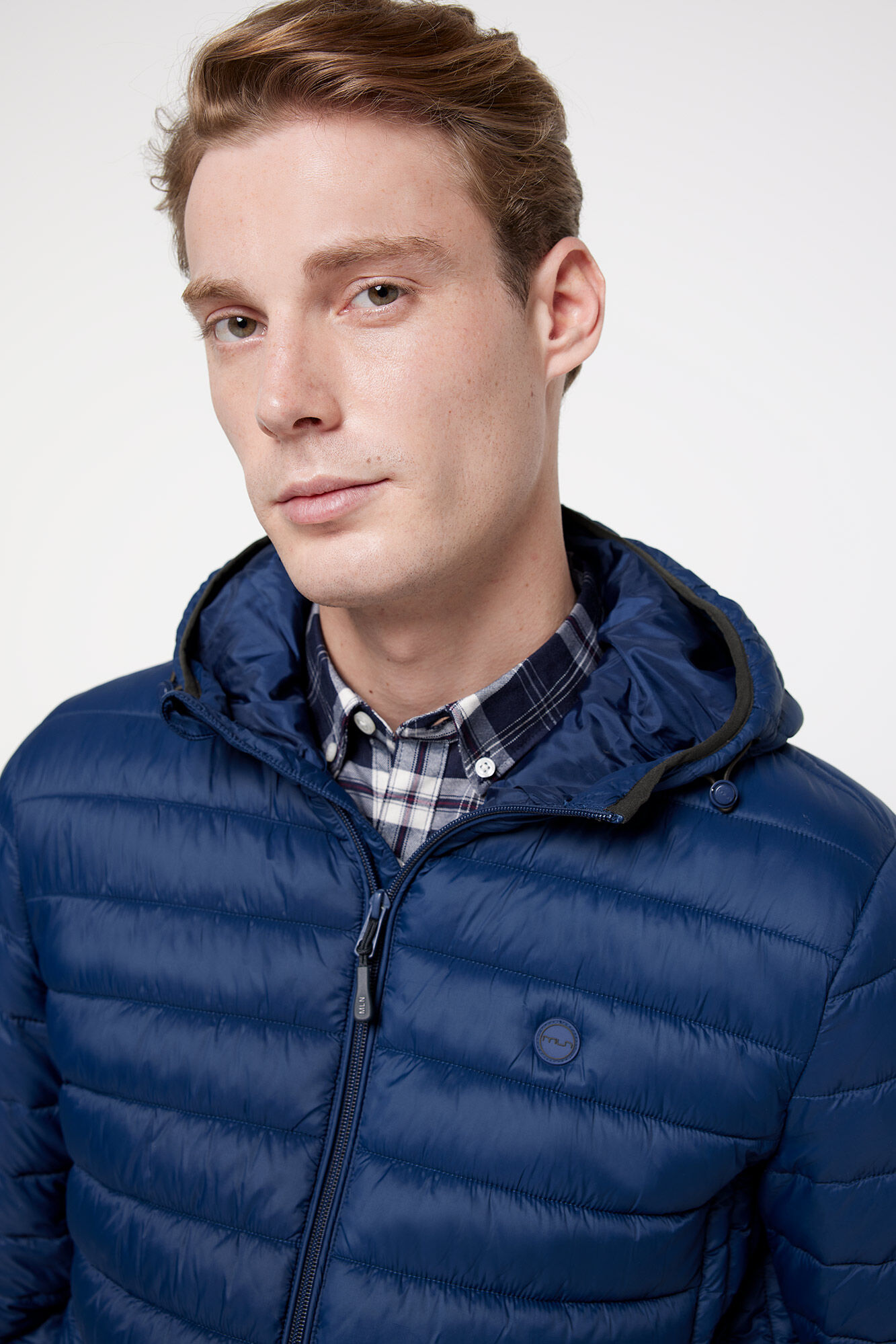 Milano Pe&ccedil;a acolchoada com capuz