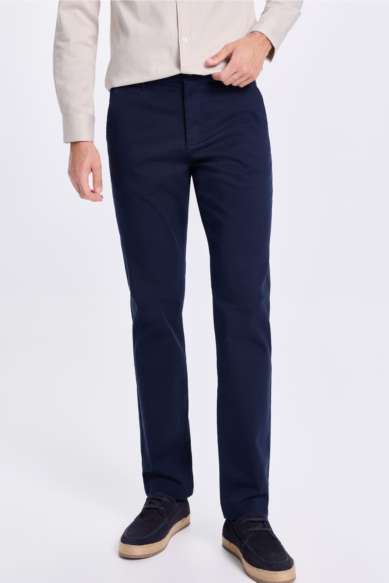 Milano Pantal&oacute;n Chino Liso Slim