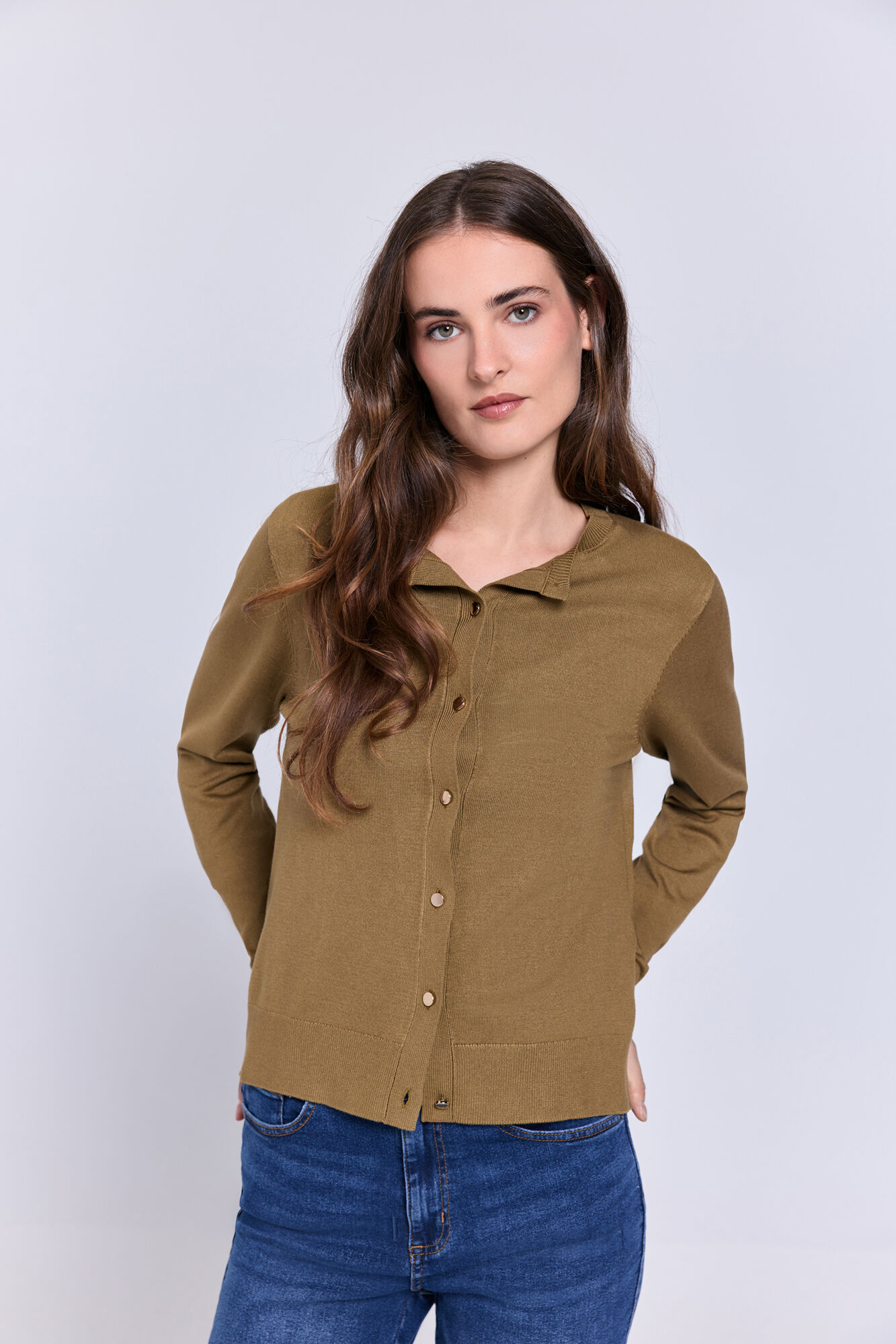 Milano Cardigan fino botones dorados