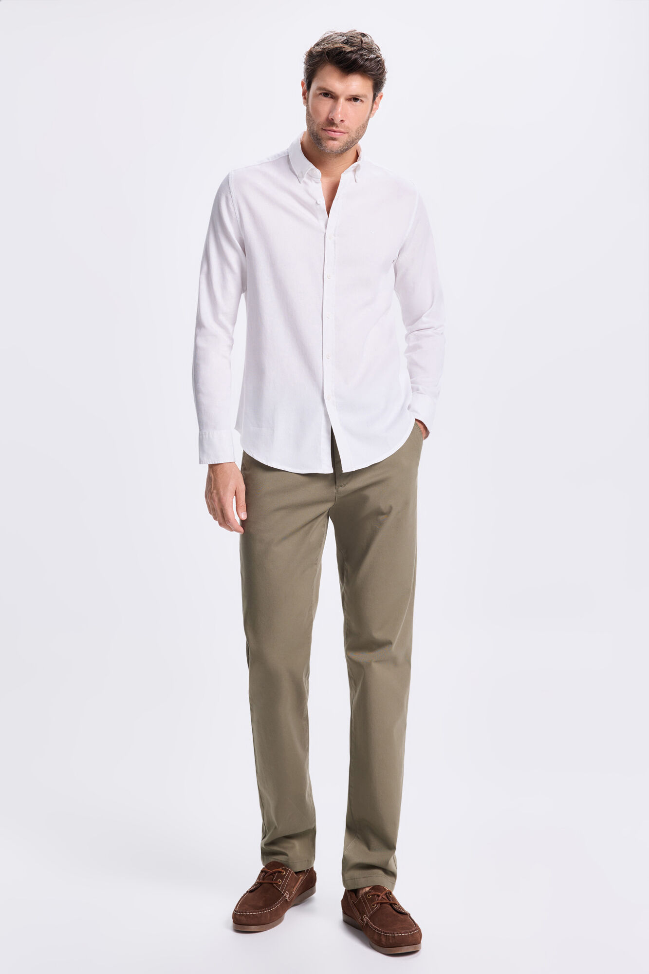 Milano Pantal&oacute;n Chino Liso Slim