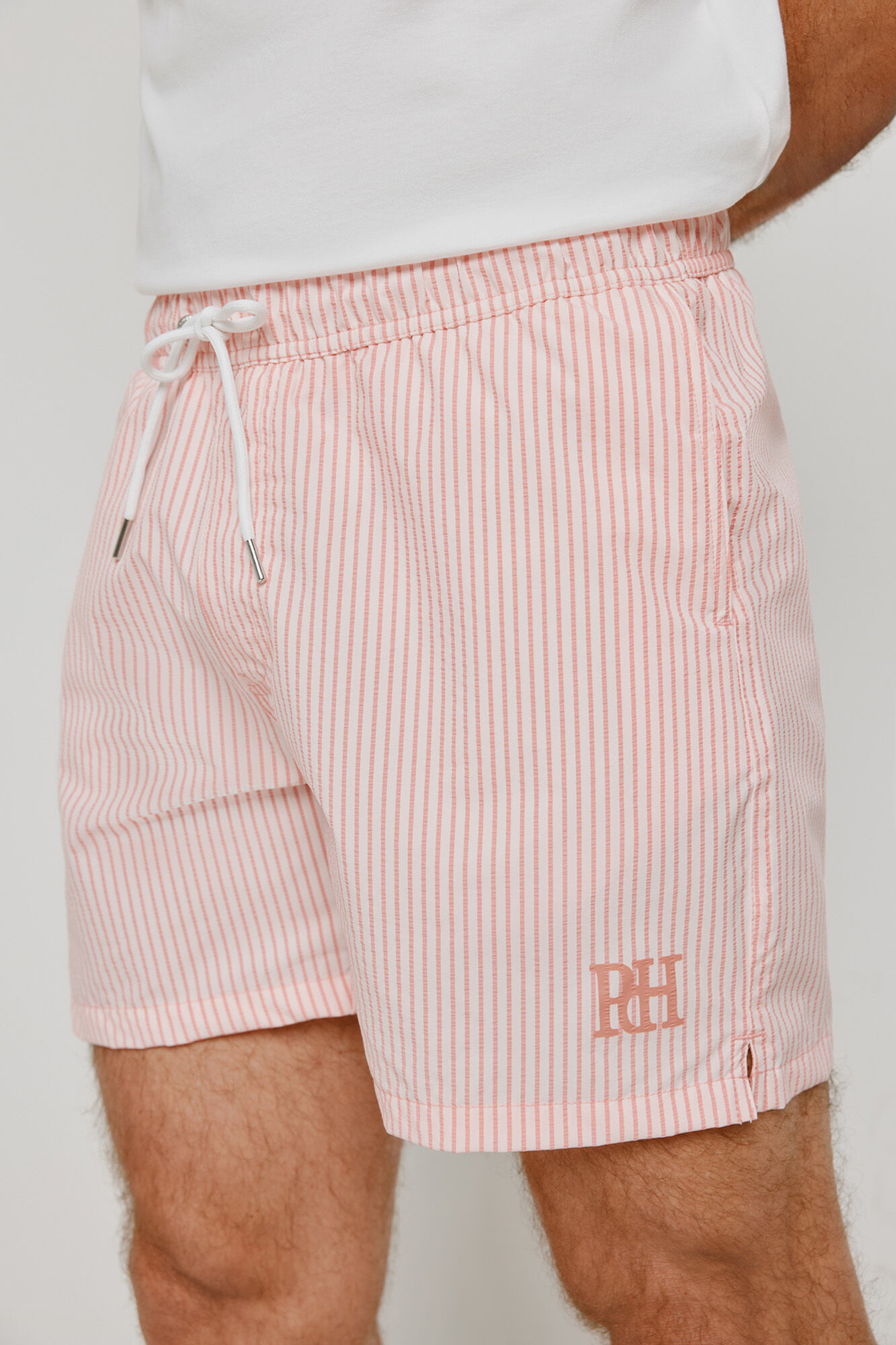 Pedro del Hierro Ba&ntilde;ador rayas