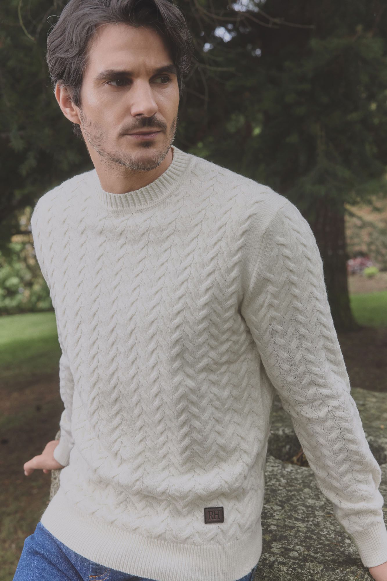 Pedro del Hierro Camisola de tric&ocirc; com gola caixa