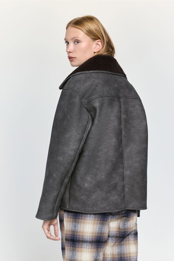 Milano Abrigo tipo chaquet&oacute;n doble faz Marr&oacute;n Oscuro