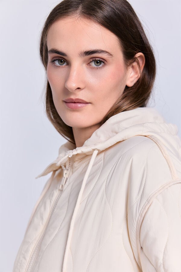 Milano Chaqueta acolchada  con capucha Beige