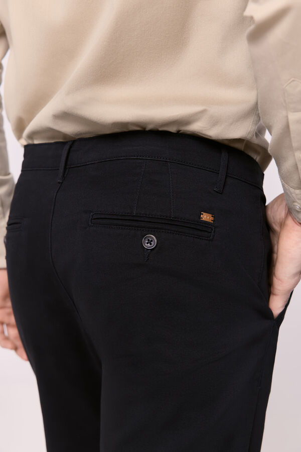 Milano Pantalón chino regular fit Negro