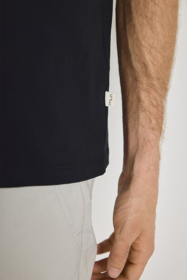 Milano T-shirt b&aacute;sica Preto