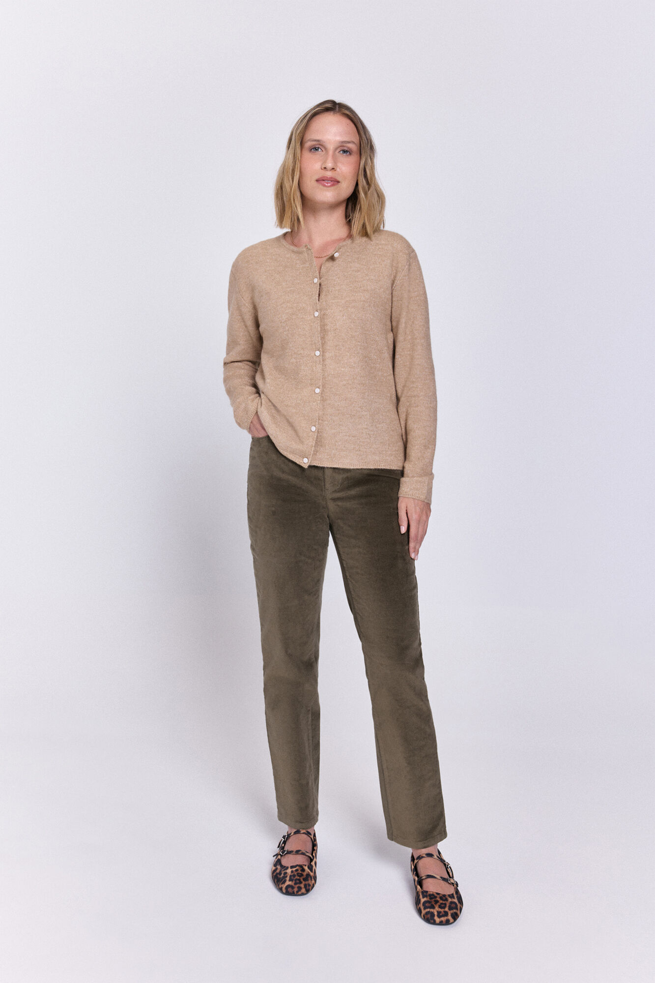 Milano Pantal&oacute;n velvet&oacute;n 5 bolsillos