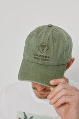 Milano Bon&eacute; com pala em tecido C&aacute;qui