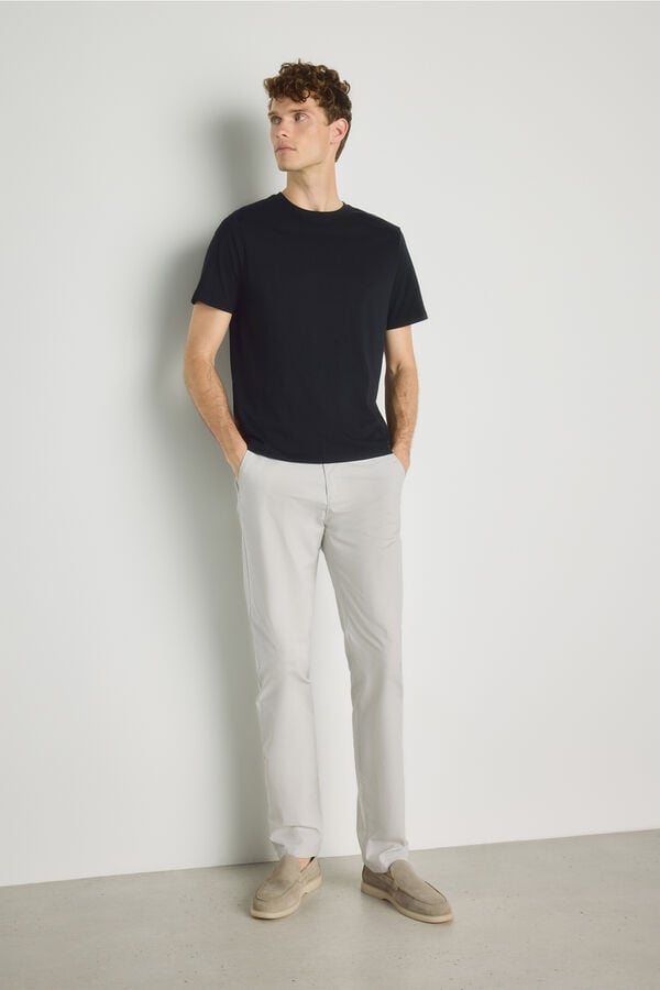 Milano T-shirt b&aacute;sica Preto