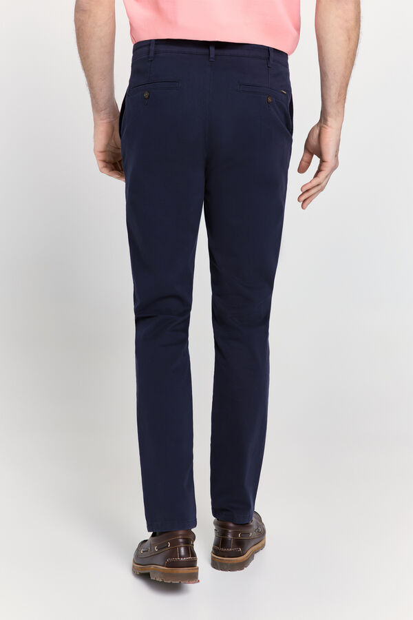 Pedro del Hierro Calças chino stafford Marinho