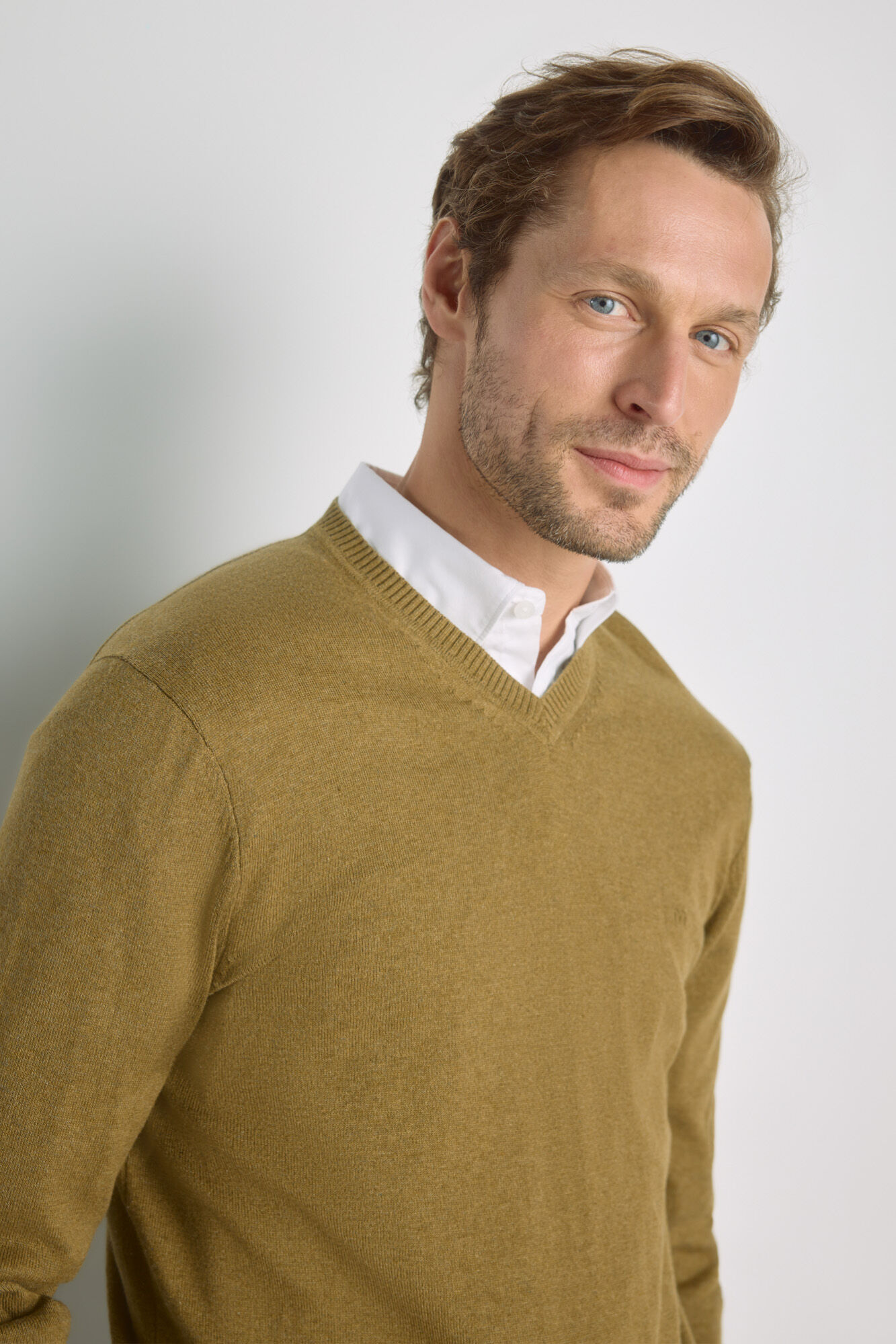 Milano Camisola gola em bico